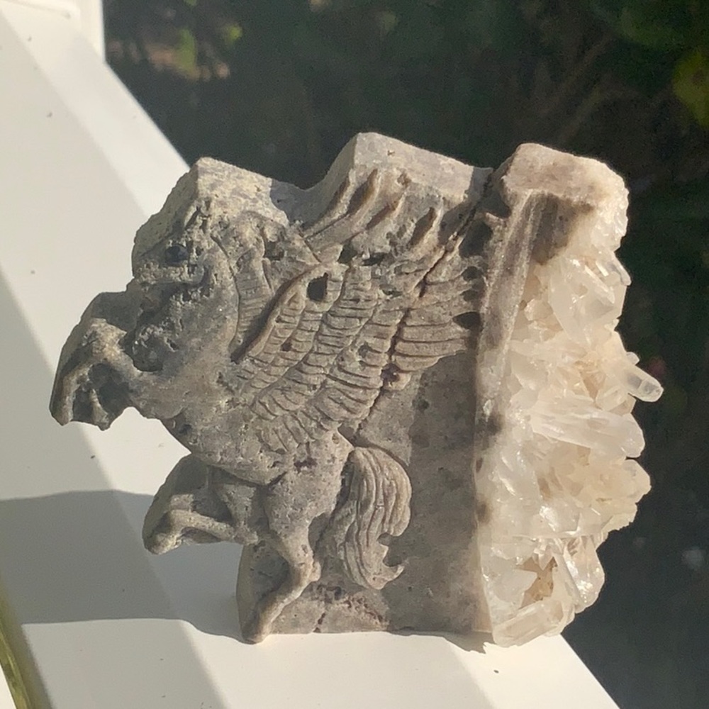 QUARTZ CLUSTER HAND CARVED PEGASUS